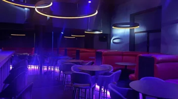 Стриптиз-клуб Клубника в Духовском переулке изображение 3